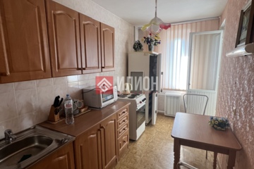 3-к квартира, 74 м², 8/9 эт.