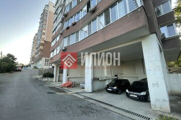 1-к квартира, 53 м², 1/10 эт.