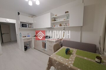 2-к квартира, 57,3 м², 2/10 эт.