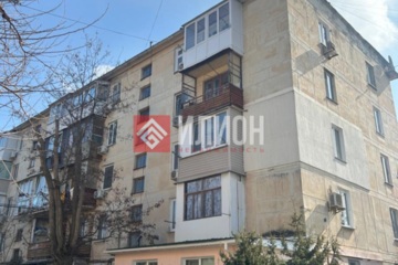 2-к квартира, 46 м², 3/5 эт.