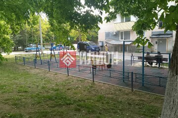 1-к квартира, 39 м², 1/3 эт.