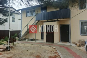 Апартаменты, 57 м², 2/1 эт.