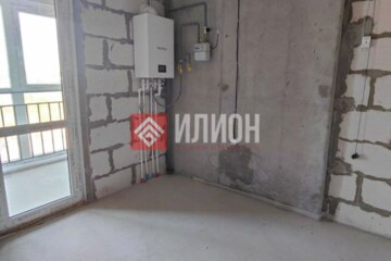 1-к квартира, 42 м², 4/10 эт.