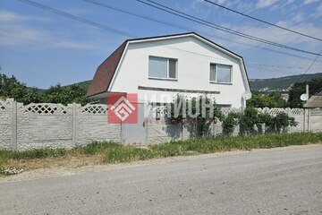 Дом, 182 м², 2 эт.