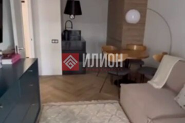 1-к квартира, 42 м², 3/10 эт.