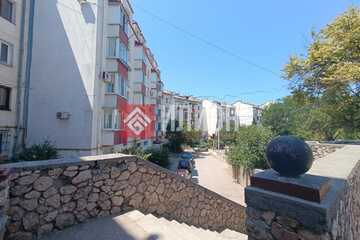 2-к квартира, 55 м², 2/5 эт.