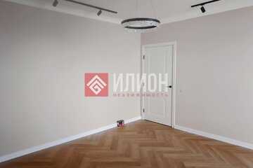 2-к квартира, 57,4 м², 1/11 эт.