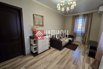 Дом, 251 м², 3 эт.