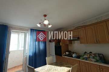 2-к квартира, 57 м², 4/12 эт.