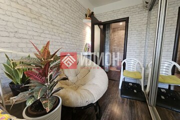 2-к квартира, 44 м², 3/5 эт.