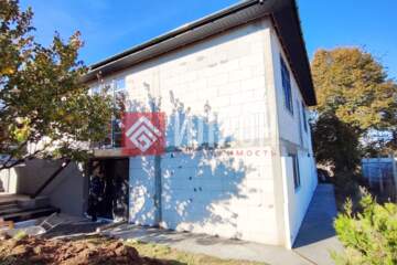 Дом, 180 м², 1 эт.