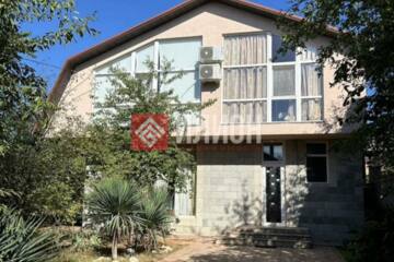 Дом, 190 м², 2 эт.