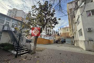 Апартаменты, 45 м², 3/3 эт.