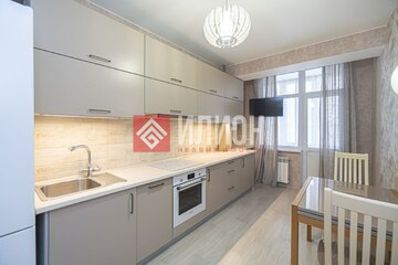 2-к квартира, 64 м², 6/10 эт.