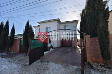 Дом, 218 м², 2 эт.