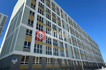 3-к квартира, 76 м², 1/10 эт.