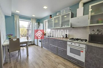 Дом, 160 м², 2 эт.