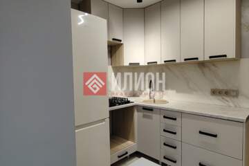 1-к квартира, 42 м², 3/5 эт.