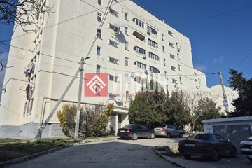 4-к квартира, 90,4 м², 1/7 эт.