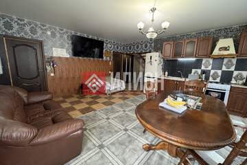 Дом, 160 м², 2 эт.