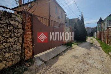 Дом, 219 м², 2 эт.