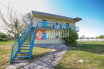 Отдельно стоящее здание, 2162 м²