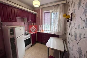 2-к квартира, 43 м², 3/5 эт.
