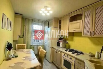 2-к квартира, 60,3 м², 2/10 эт.