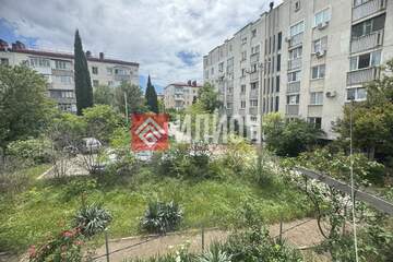3-к квартира, 53 м², 2/5 эт.