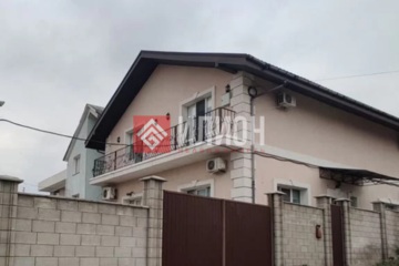 Дом, 220 м², 2 эт.