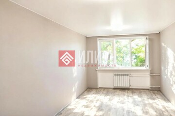 Комната, (всего 7 ком.), 140 м², 3/5 эт.
