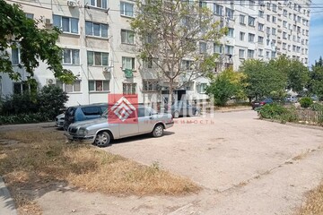 2-к квартира, 45 м², 1/9 эт.