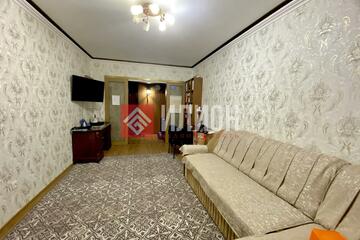 2-к квартира, 54 м², 8/10 эт.