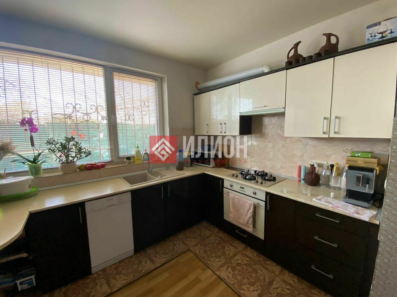 Дом на продажу в Севастополе, улица Военных Строителей фото №19