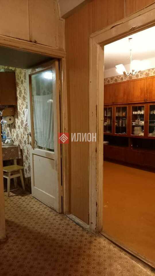 Квартира на продажу в Севастополе, проспект Генерала Острякова, 50 фото №4