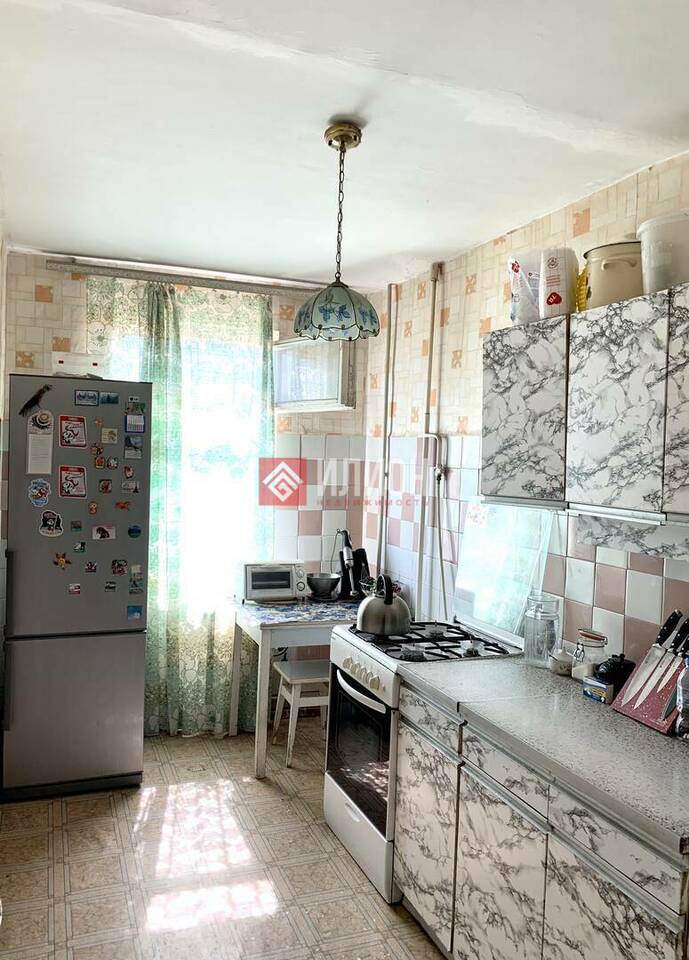 Квартира на продажу в Севастополе, Проспект Октябрьской революции, 32 фото №0